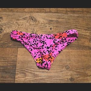 XS beach riot bikini bottoms